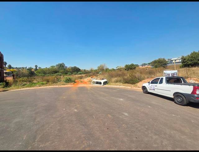 LAND FOR SALE IN ELDORAIGNE
